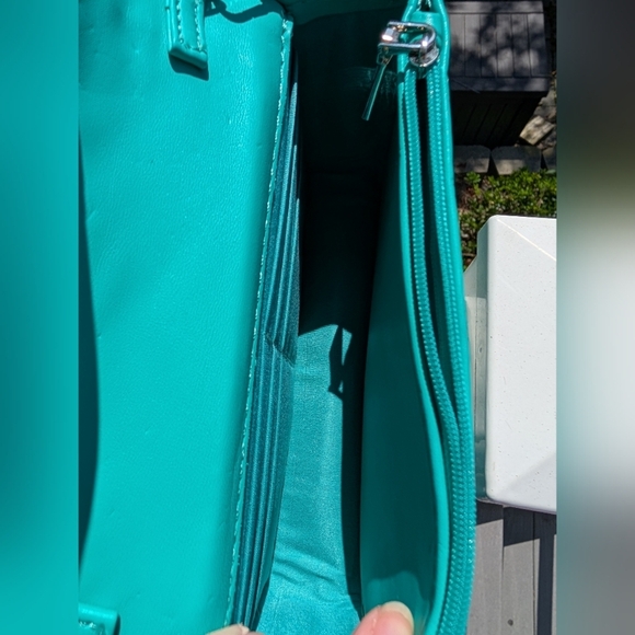 Badgley Mischka Small Quilting With Frame On The Cover Purse Green (New) - Picture 10 of 12